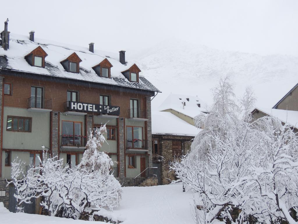 Hotel Lo Paller Valencia D'Aneu Екстер'єр фото