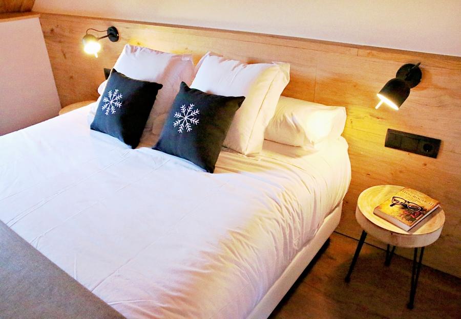 Hotel Lo Paller Valencia D'Aneu Екстер'єр фото